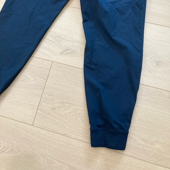 Mens Vuori Meta Joggers pants size medium - Bavy - Picture 9 of 9